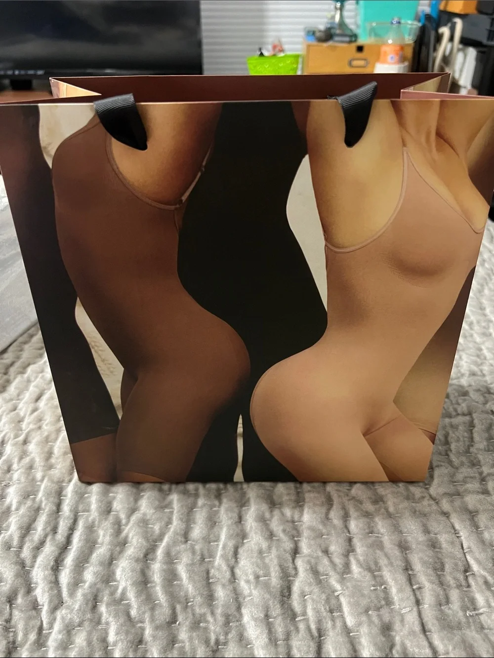SKIMS Gift Bag with Black Ribbon Handles - Picture 2 of 6